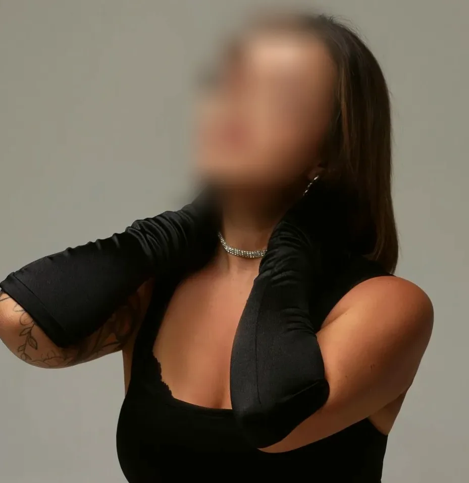 Fabienne, 31