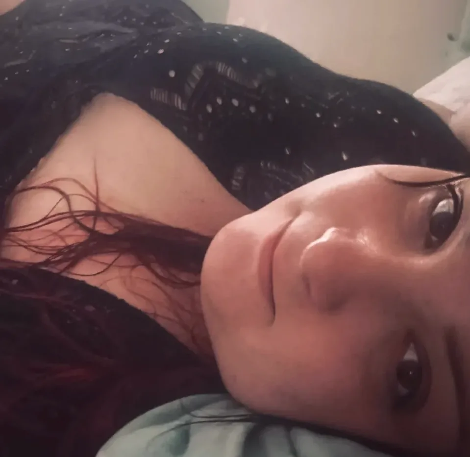 Marina, 33
